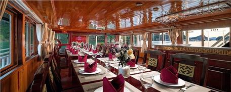 Du ngoạn Vịnh Hạ Long 2 ngày 1 đêm du thuyền Cozy Bay